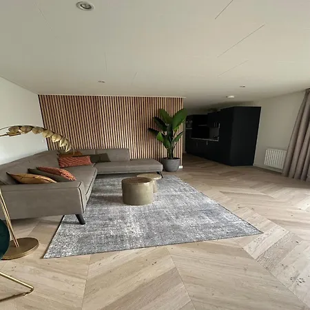 In With Veranda Feriehus Ulicoten