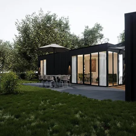 In With Veranda Ulicoten